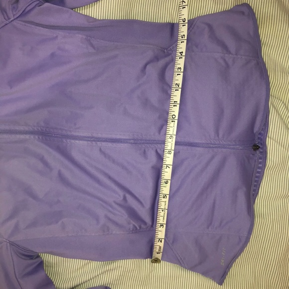 Nike Element dry fit soft purple new jacket Medium - Picture 15 of 15